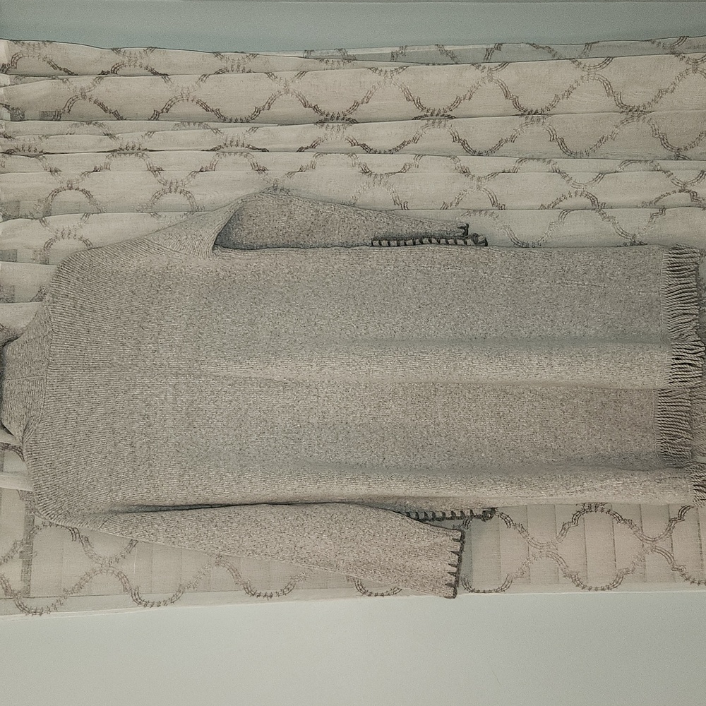 Venus long cardigan Heather grey Embroidered stitching rimmed, fringed - Picture 4 of 4